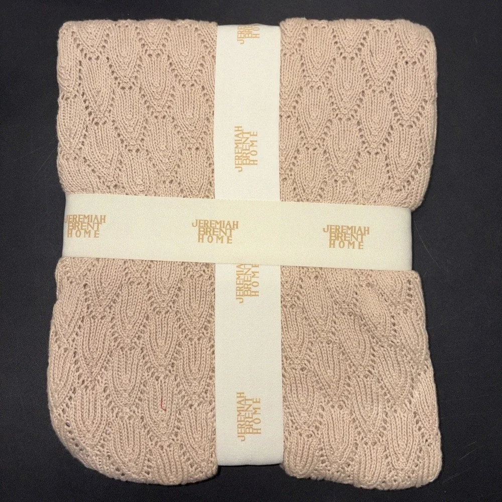 Sand Jeremiah Brent Home 100% Cotton Knitted Pointelle Scallop 50in x 60in 20752